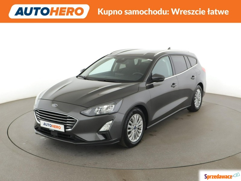 Ford Focus  Kombi 2020,  2.0 diesel, automat - Na sprzedaż za 50 500 zł - Warszawa