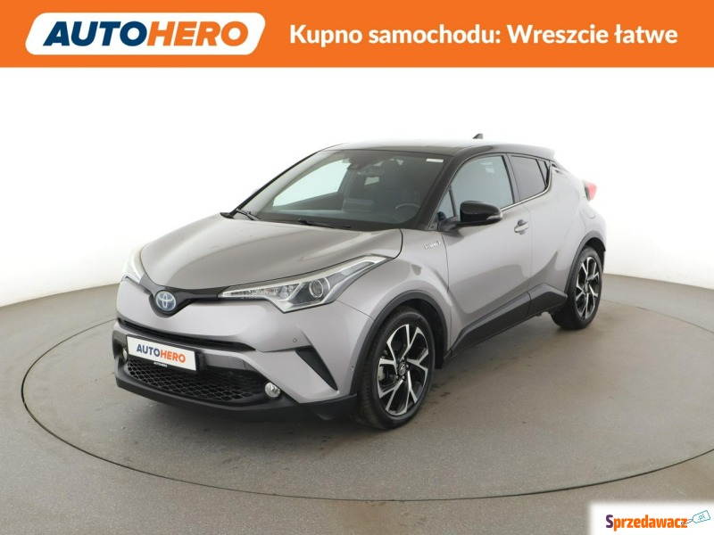 Toyota C-HR  SUV 2017,  1.8 hybryda, automat - Na sprzedaż za 74 200 zł - Warszawa