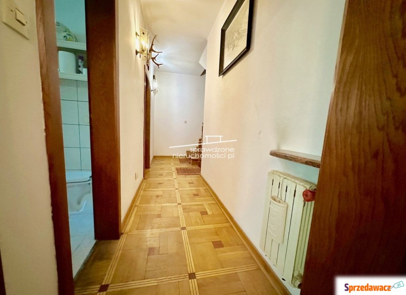 Sprzedam dom Warszawa, Wilanów -  dwupiętrowy,  pow.  414 m2,  działka:   1000 m2