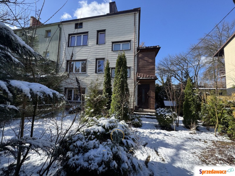 Sprzedam dom Lublin -  trzypiętrowy,  pow.  240 m2,  działka:   457 m2