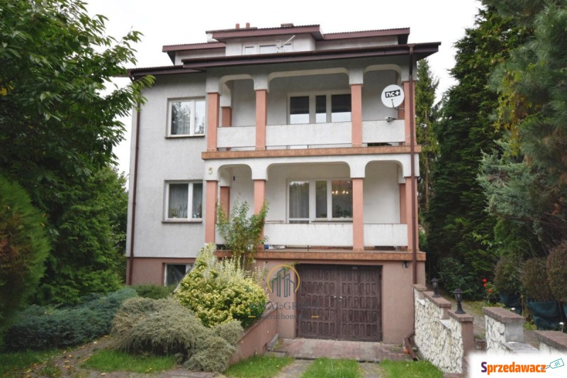 Sprzedam dom Lublin -  jednopiętrowy,  pow.  240 m2,  działka:   362 m2