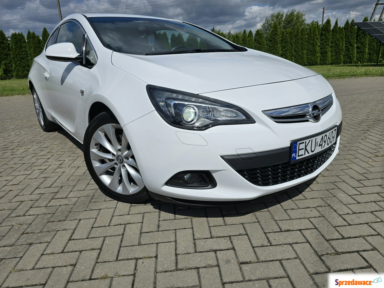 Opel Astra 2012