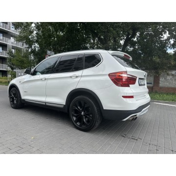 BMW X3  Terenowy 2016,  2.0 benzyna, automat - Na sprzedaż za 67 999 zł - Warszawa - zdjęcie 3