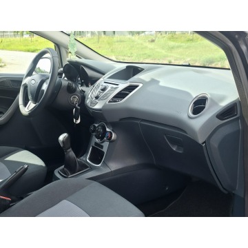 Ford Fiesta  Hatchback 2010,  1.2 benzyna - Na sprzedaż za 11 900 zł - Piekoszów - zdjęcie 8