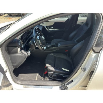 Mercedes - Benz CLA-klasa  Sedan/Limuzyna 2022,  1.3 benzyna, automat - Na sprzedaż za 107 800 zł - Jawczyce - zdjęcie 10