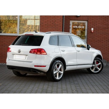 Volkswagen Touareg  SUV 2014,  3.0 diesel, automat - Na sprzedaż za 64 900 zł - Podzagajnik - zdjęcie 5
