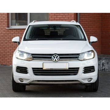 Volkswagen Touareg  SUV 2014,  3.0 diesel, automat - Na sprzedaż za 64 900 zł - Podzagajnik - zdjęcie 11