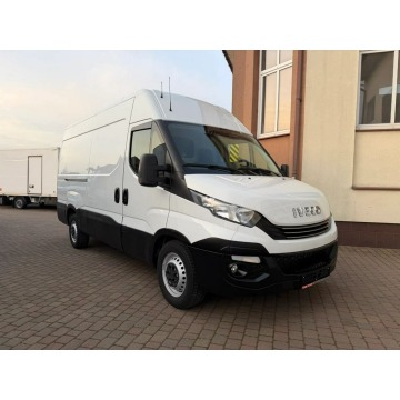 Iveco Daily 2018,  3.0 diesel, automat - Na sprzedaż za 68 500 zł - Rawa Mazowiecka - zdjęcie 2
