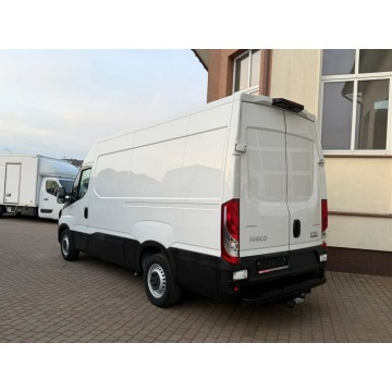 Iveco Daily 2018,  3.0 diesel, automat - Na sprzedaż za 68 500 zł - Rawa Mazowiecka - zdjęcie 4