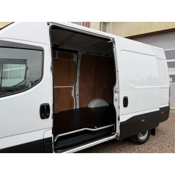 Iveco Daily 2020,  2.3 diesel, automat - Na sprzedaż za 74 500 zł - Rawa Mazowiecka - zdjęcie 11