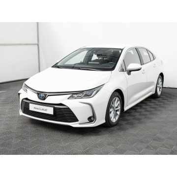 Toyota Corolla  Sedan/Limuzyna 2022,  1.8 hybryda, automat - Na sprzedaż za 70 850 zł - Gdańsk - zdjęcie 2
