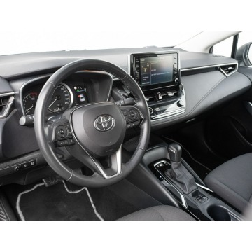 Toyota Corolla  Sedan/Limuzyna 2022,  1.8 hybryda, automat - Na sprzedaż za 70 850 zł - Gdańsk - zdjęcie 6