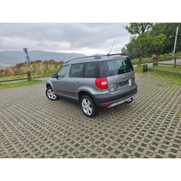 Skoda Yeti  SUV 2010,  1.2 benzyna - Na sprzedaż za 19 999 zł - Limanowa - zdjęcie 5