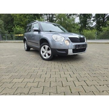 Skoda Yeti  SUV 2010,  1.2 benzyna - Na sprzedaż za 19 999 zł - Limanowa - zdjęcie 3