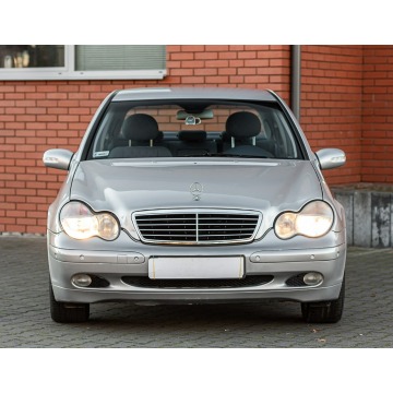 Mercedes - Benz C-klasa  Sedan/Limuzyna 2001,  1.8 benzyna+LPG - Na sprzedaż za 9 900,00 zł - Podzagajnik - zdjęcie 5