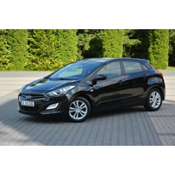 Hyundai i30  Hatchback 2014,  1.4 benzyna - Na sprzedaż za 27 900 zł - Ostrów Mazowiecka - zdjęcie 3