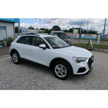 Audi Q3  SUV 2021,  2.0 diesel, automat - Na sprzedaż za 92 899 zł - Warszawa - zdjęcie 5