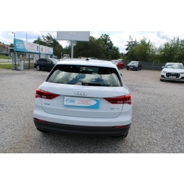 Audi Q3  SUV 2021,  2.0 diesel, automat - Na sprzedaż za 92 899 zł - Warszawa - zdjęcie 7
