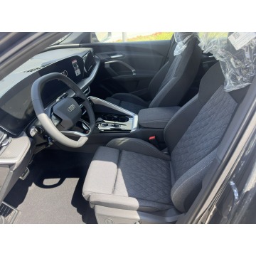 Audi Q5  SUV 2026,  2.0 benzyna, automat - Na sprzedaż za 242 894 zł - Radom - zdjęcie 8