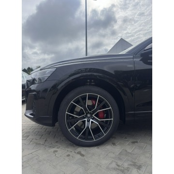 Audi Q8  SUV 2026,  3.0 hybryda, automat - Na sprzedaż za 405 968 zł - Radom - zdjęcie 3