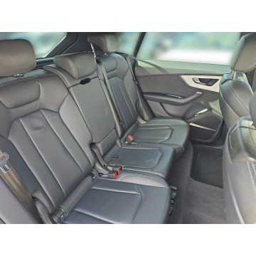 Audi Q8  SUV 2021,  3.0 diesel, automat - Na sprzedaż za 259 000 zł - Toruń - zdjęcie 11