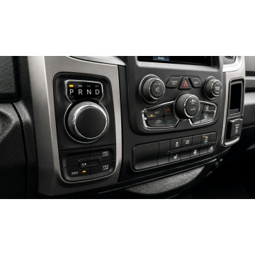 Dodge RAM 2024,  5.7 benzyna, automat - Na sprzedaż za 169 900 zł - Gdynia - zdjęcie 10