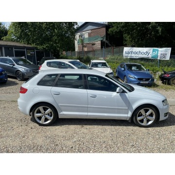 Audi A4 Allroad  Kombi 2011,  2.0 diesel - Na sprzedaż za 28 997 zł - Gdańsk - zdjęcie 3