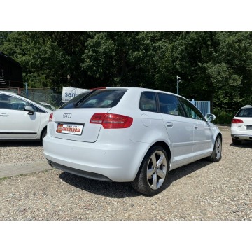 Audi A4 Allroad  Kombi 2011,  2.0 diesel - Na sprzedaż za 28 997 zł - Gdańsk - zdjęcie 6