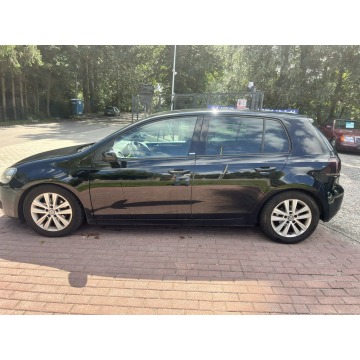 Volkswagen Golf  Hatchback 2011,  1.2 benzyna, automat - Na sprzedaż za 24 700 zł - Słupsk - zdjęcie 2