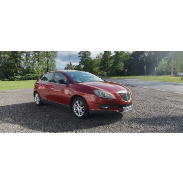 Lancia Delta  Hatchback 2009,  1.4 benzyna - Na sprzedaż za 13 900 zł - Goczałkowice-Zdrój - zdjęcie 3