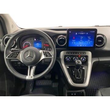 Mercedes - Benz   Minivan/Van 2025,  1.5 diesel, automat - Na sprzedaż za 126 900 zł - Warszawa - zdjęcie 9