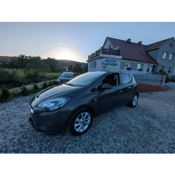 Opel Corsa - 1,4 benzyna 5 drzwi pakiet zimowy bez korozji