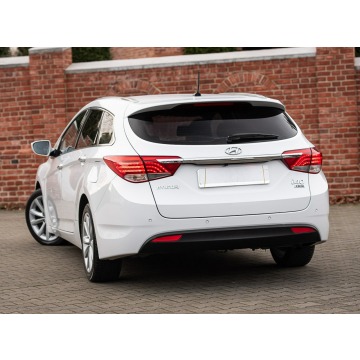 Hyundai i40  Kombi 2015,  1.7 diesel - Na sprzedaż za 30 900 zł - Podzagajnik - zdjęcie 4