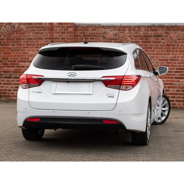 Hyundai i40  Kombi 2015,  1.7 diesel - Na sprzedaż za 30 900 zł - Podzagajnik - zdjęcie 8