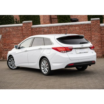Hyundai i40  Kombi 2015,  1.7 diesel - Na sprzedaż za 30 900 zł - Podzagajnik - zdjęcie 5