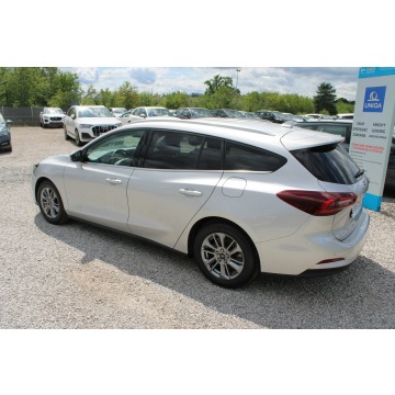 Ford Focus  Kombi 2024,  1.5 diesel, automat - Na sprzedaż za 69 799 zł - Warszawa - zdjęcie 9