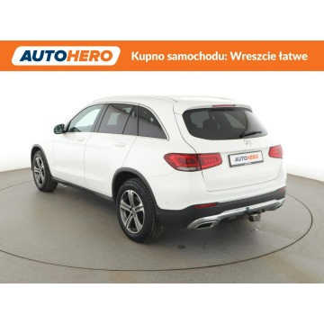 Mercedes - Benz GLC-klasa  SUV 2022,  2.0 diesel, automat - Na sprzedaż za 131 300 zł - Warszawa - zdjęcie 4