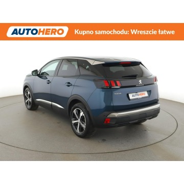 Peugeot 3008  SUV 2023,  1.2 benzyna, automat - Na sprzedaż za 82 000 zł - Warszawa - zdjęcie 4