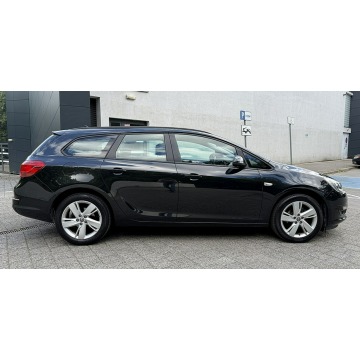 Opel Astra  Kombi 2013,  1.4 benzyna - Na sprzedaż za 17 900 zł - Kutno - zdjęcie 5