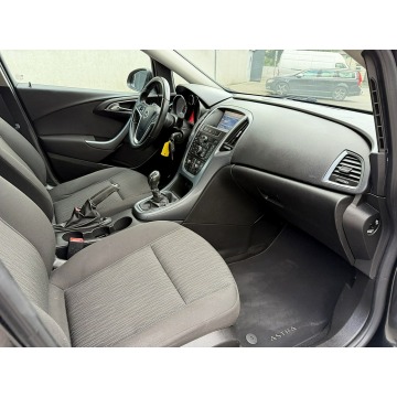 Opel Astra  Kombi 2013,  1.4 benzyna - Na sprzedaż za 17 900 zł - Kutno - zdjęcie 11