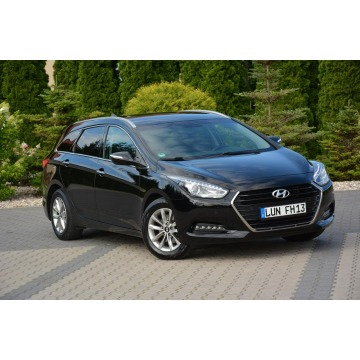 Hyundai i40  Kombi 2017,  1.6 benzyna - Na sprzedaż za 38 900 zł - Ostrów Mazowiecka - zdjęcie 9