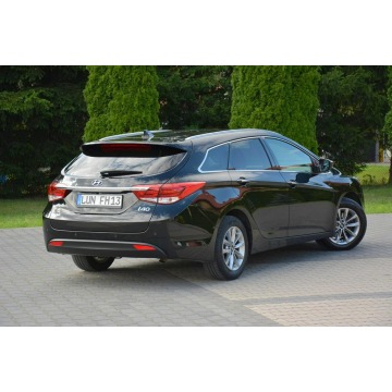 Hyundai i40  Kombi 2017,  1.6 benzyna - Na sprzedaż za 38 900 zł - Ostrów Mazowiecka - zdjęcie 12