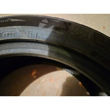 Nexen zimowe 215/50 R17 - Opony do aut osobowych - Lublin - zdjęcie 2
