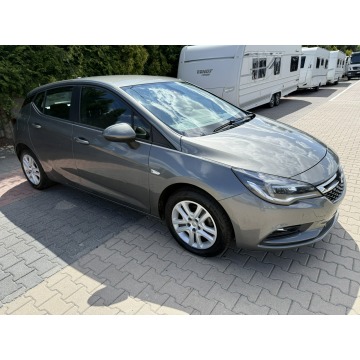 Opel Astra - 2019