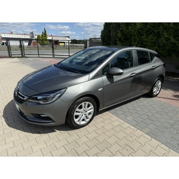 Opel Astra  Liftback 2019,  1.6 diesel - Na sprzedaż za 24 900 zł - Zielona Łąka - zdjęcie 3