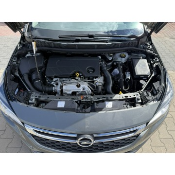 Opel Astra  Liftback 2019,  1.6 diesel - Na sprzedaż za 24 900 zł - Zielona Łąka - zdjęcie 10
