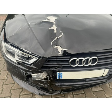 Audi A3  Hatchback 2020,  1.5 benzyna, automat - Na sprzedaż za 38 900 zł - Zielona Łąka - zdjęcie 11