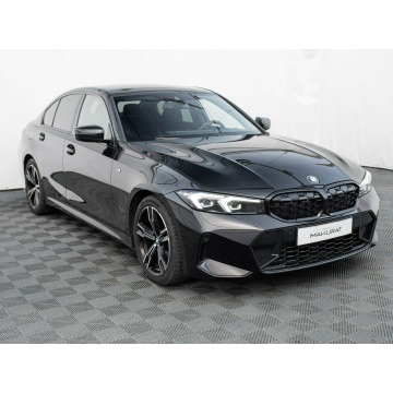 BMW Seria 3  Sedan/Limuzyna 2025,  2.0 diesel, automat - Na sprzedaż za 181 850 zł - Gdynia - zdjęcie 3