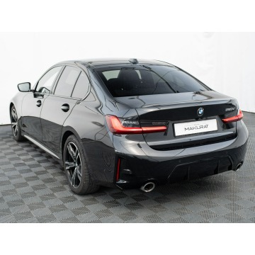 BMW Seria 3  Sedan/Limuzyna 2025,  2.0 diesel, automat - Na sprzedaż za 181 850 zł - Gdynia - zdjęcie 4