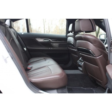 BMW Seria 7  Sedan/Limuzyna 2015,  4.4 benzyna, automat - Na sprzedaż za 129 900 zł - Warszawa - zdjęcie 8